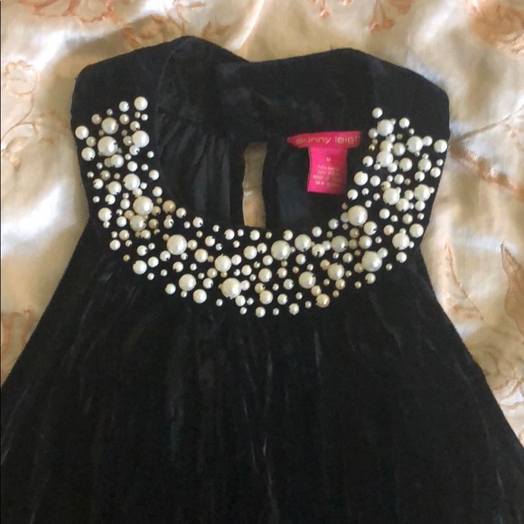 ( 3 for $40 )- Beautiful Black Velvet Top with pearl neck design - Picture 2 of 5